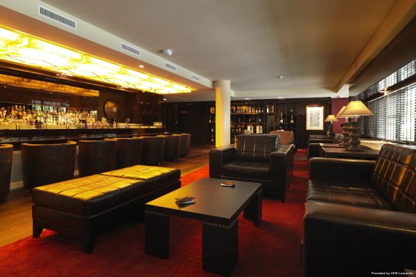 Hotel Hyllit (Antwerp)